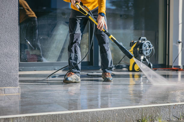 Animal Enclosure Cleaning in Los Banos, CA